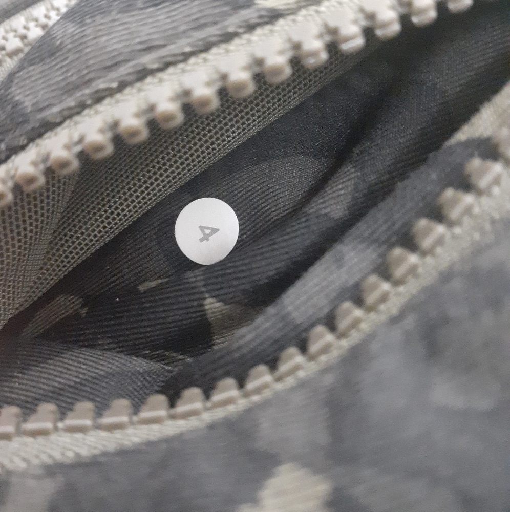 Lululemon Define Jacket Camo - Picture 5 of 5